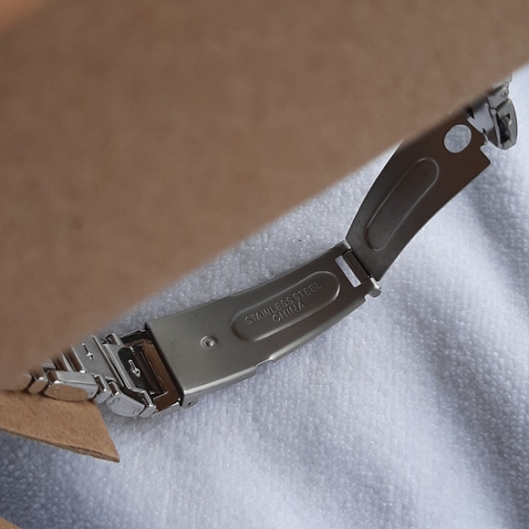 New Stainless Steel Rose and White Gold-tone Watch - Picture 7 of 7